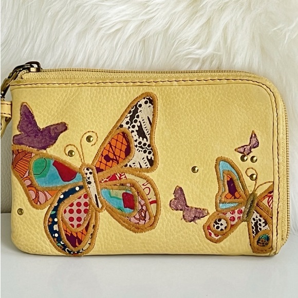 Fossil Embroidered Butterflies Floral Wristlet Wallet‎ Leather Yellow Clutch - Picture 2 of 15